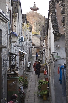 Images Dated 20th November 2008: Zhenjiang, Jiangsu, China, Asia