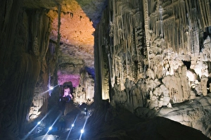 Images Dated 27th April 2008: Zhijin Cave, the largest in China at 10 km long and 150 high, Guizhou Province
